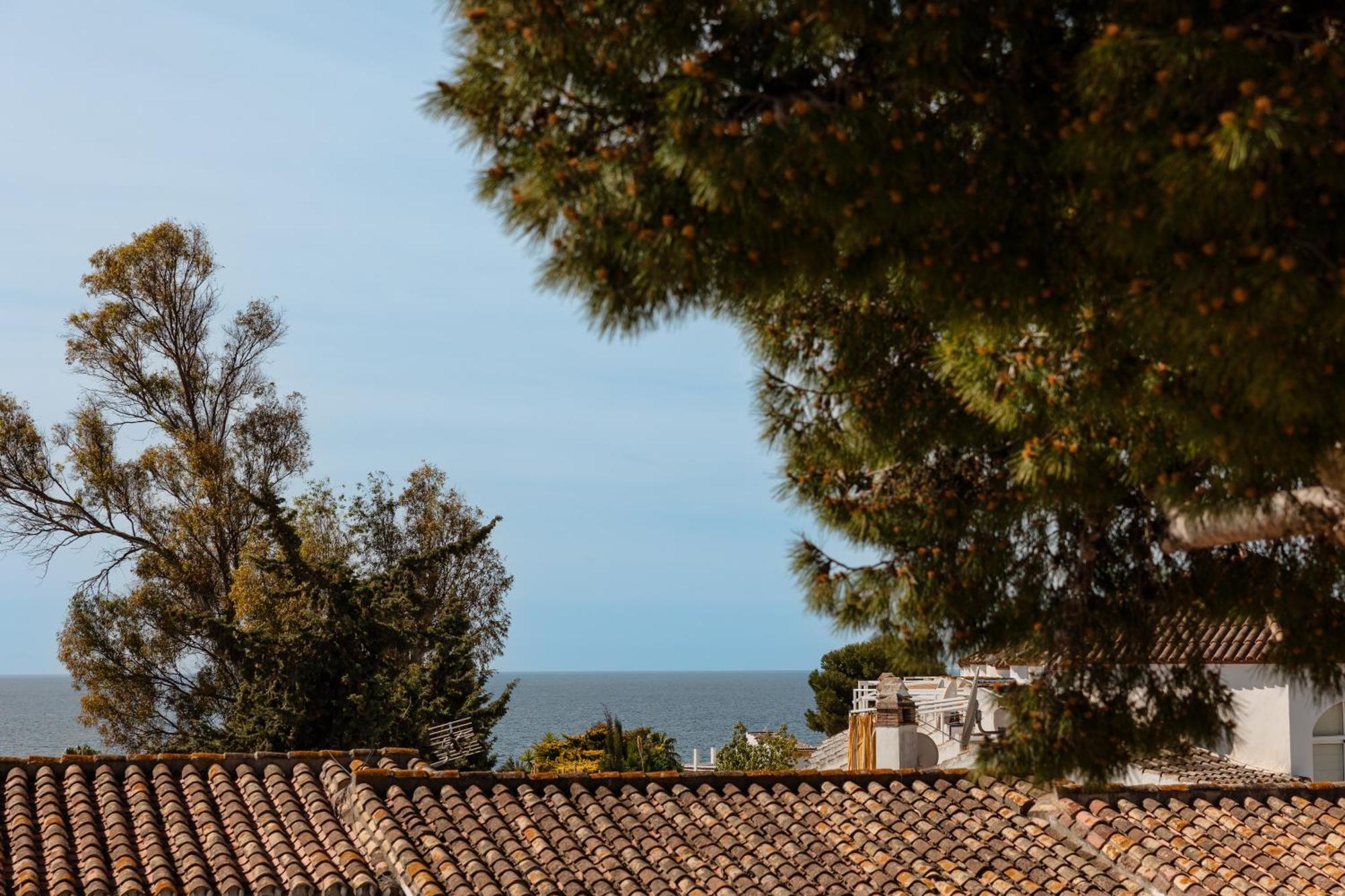 House At The Beach In Costabella, Marbella Luaran gambar
