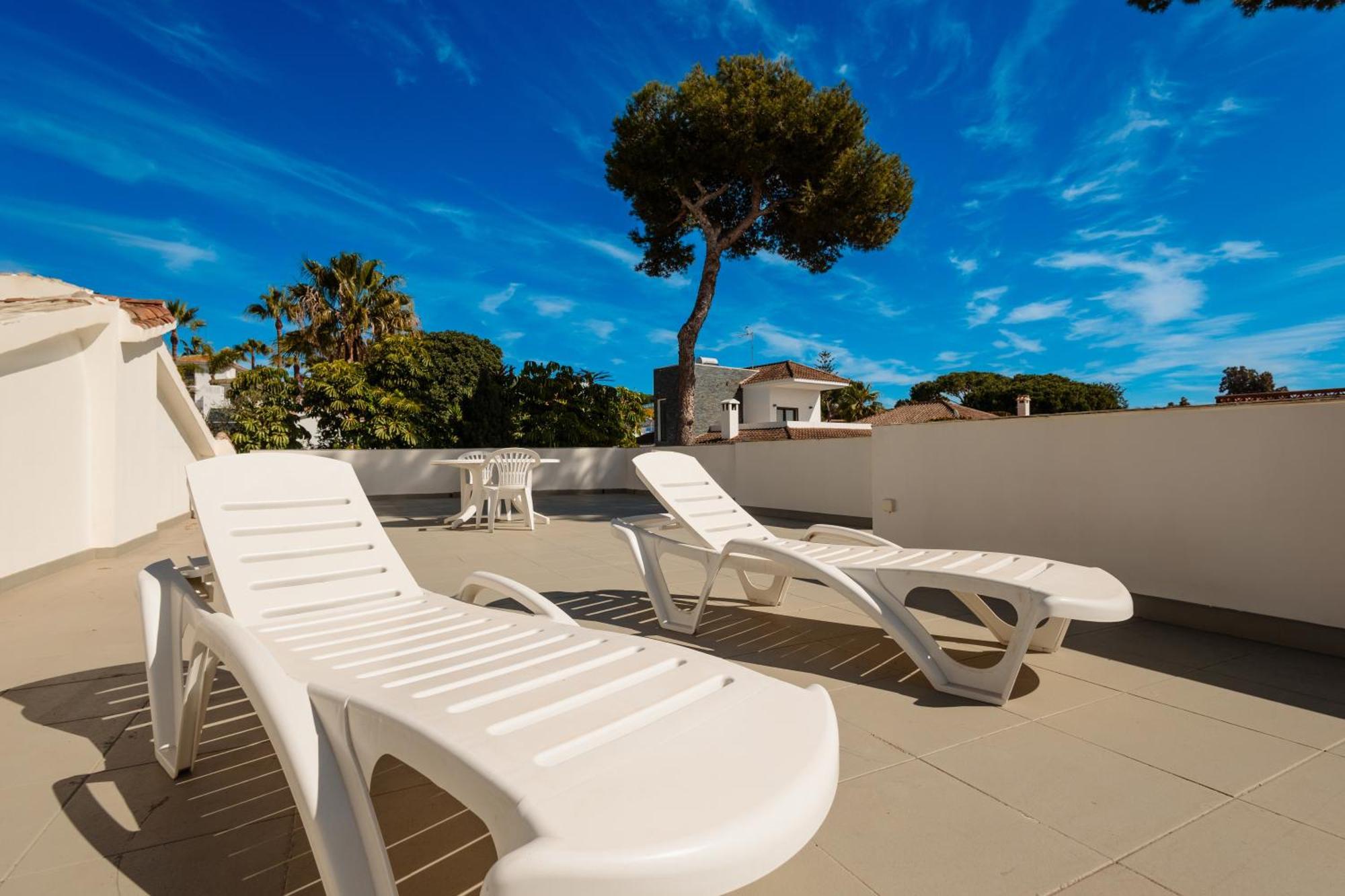 House At The Beach In Costabella, Marbella Luaran gambar