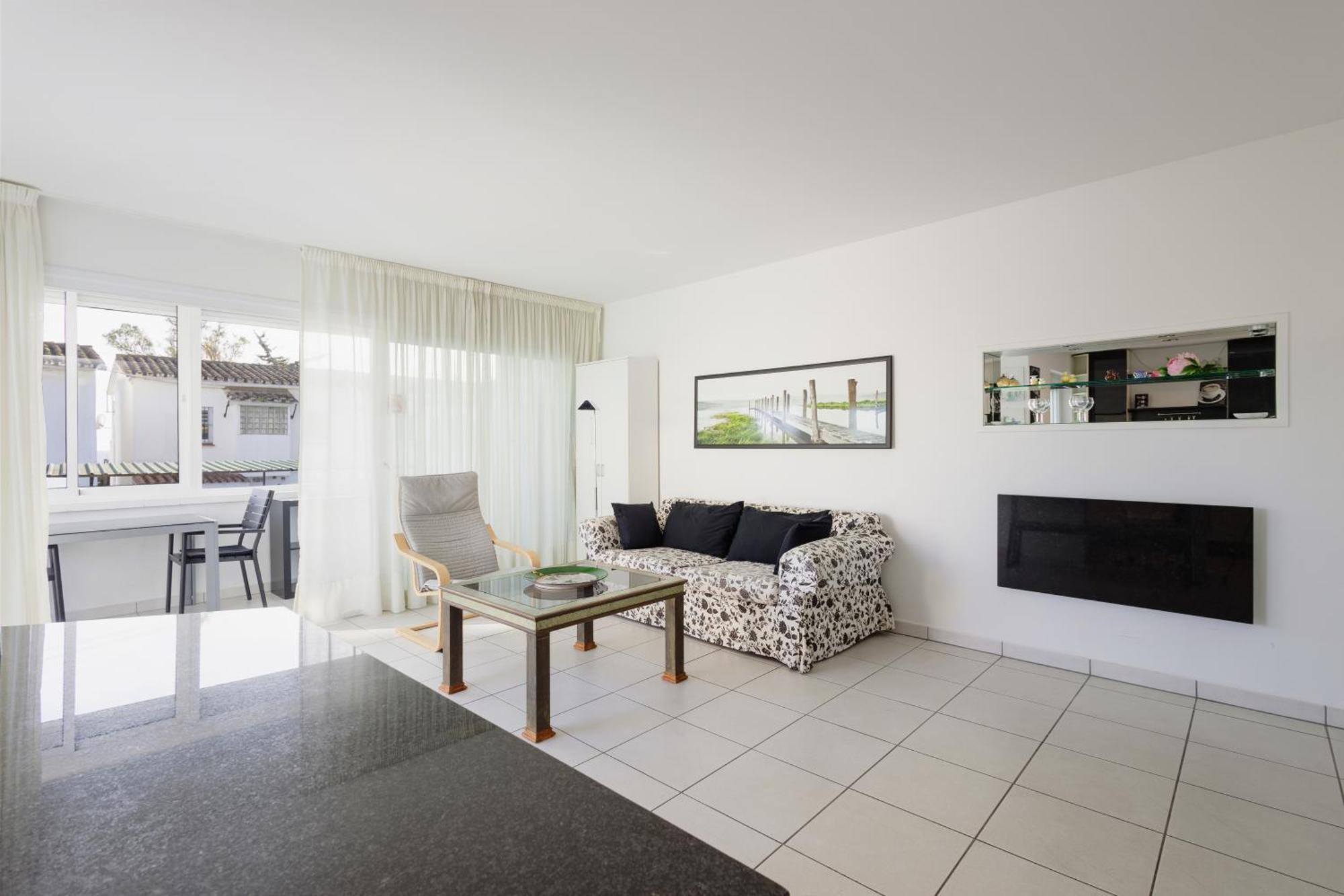 House At The Beach In Costabella, Marbella Luaran gambar